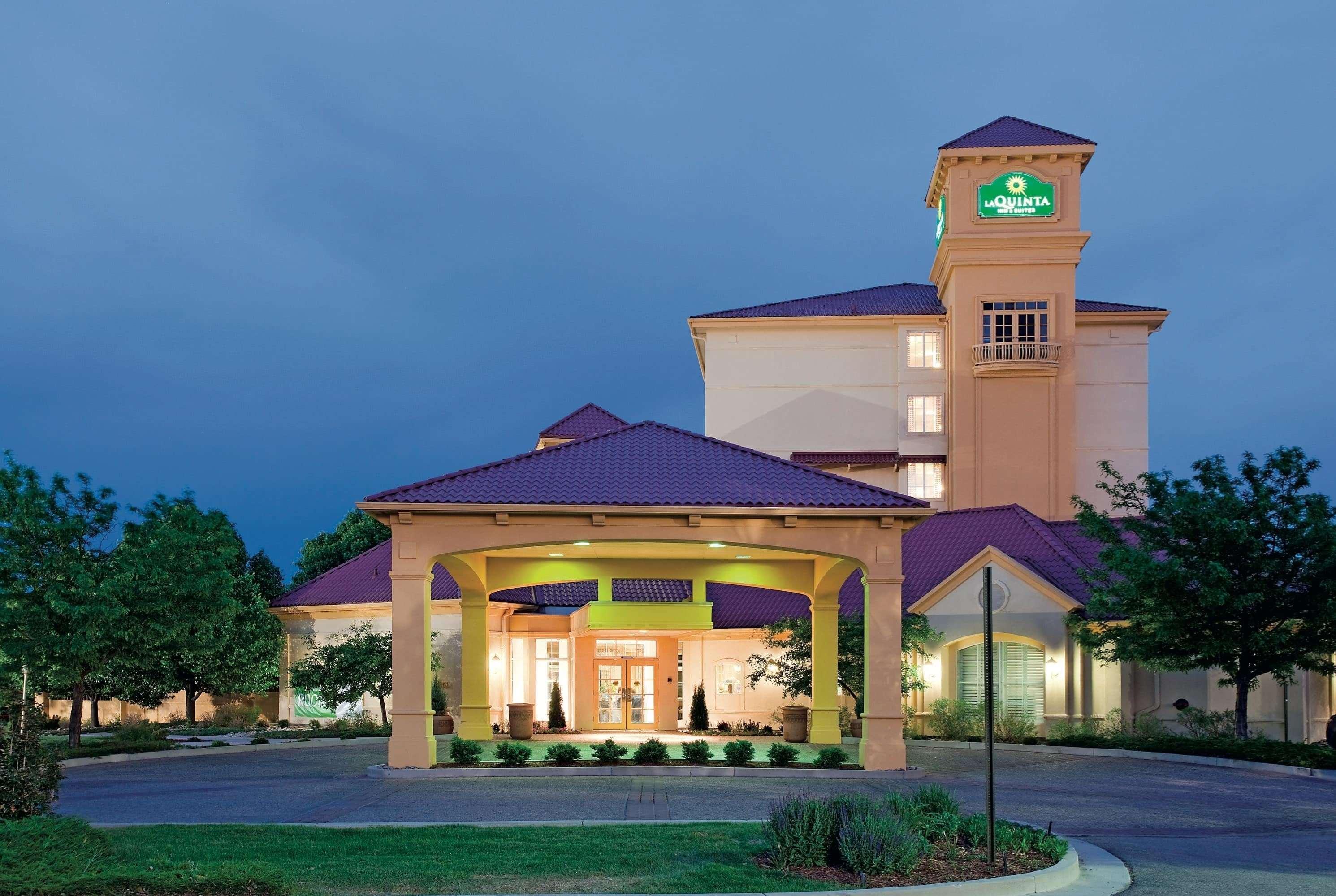 Hotel La Quinta By Wyndham Colorado Springs South Airport Exterior foto